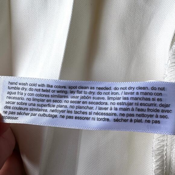 NWT ELOQUII Mixed Media Black & White Pleated Midi Skirt - Picture 6 of 8